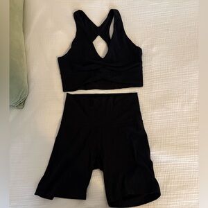 TNA Butter Set Shorts +Bra